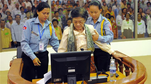 Campuchia: Đệ nhất phu nhân thời Khmer Đỏ qua đời ảnh 1